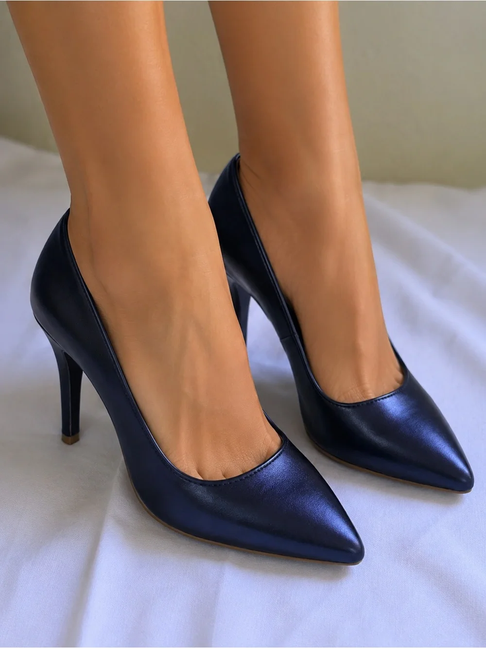 Classic Pointed-Toe High Heels in Navy
